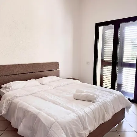 Center Apartment